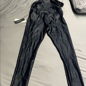 Maternity leggings-85% polyamide 15% Lycra/spandex